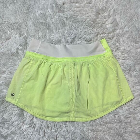 Lululemon Skirt Skort Size 4 Neon Green Built in Shorts Stretchy Mini Rare Find - Picture 8 of 9